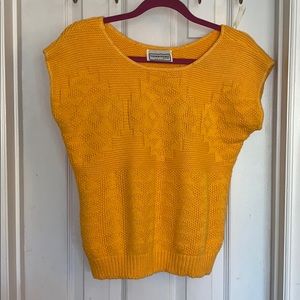 Vintage yellow sweater vest